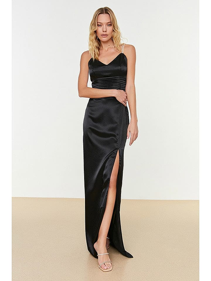 trendyol Kleid in Schwarz günstig kaufen 40