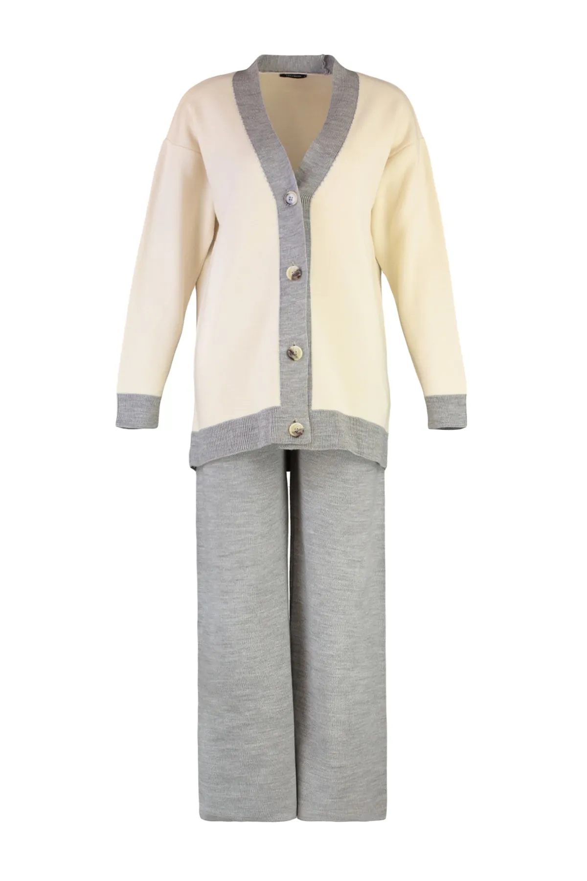 Trendyol Modest  Graues Strickset mit Cardigan und Hose und Streifendetail TCTAW22AU0156