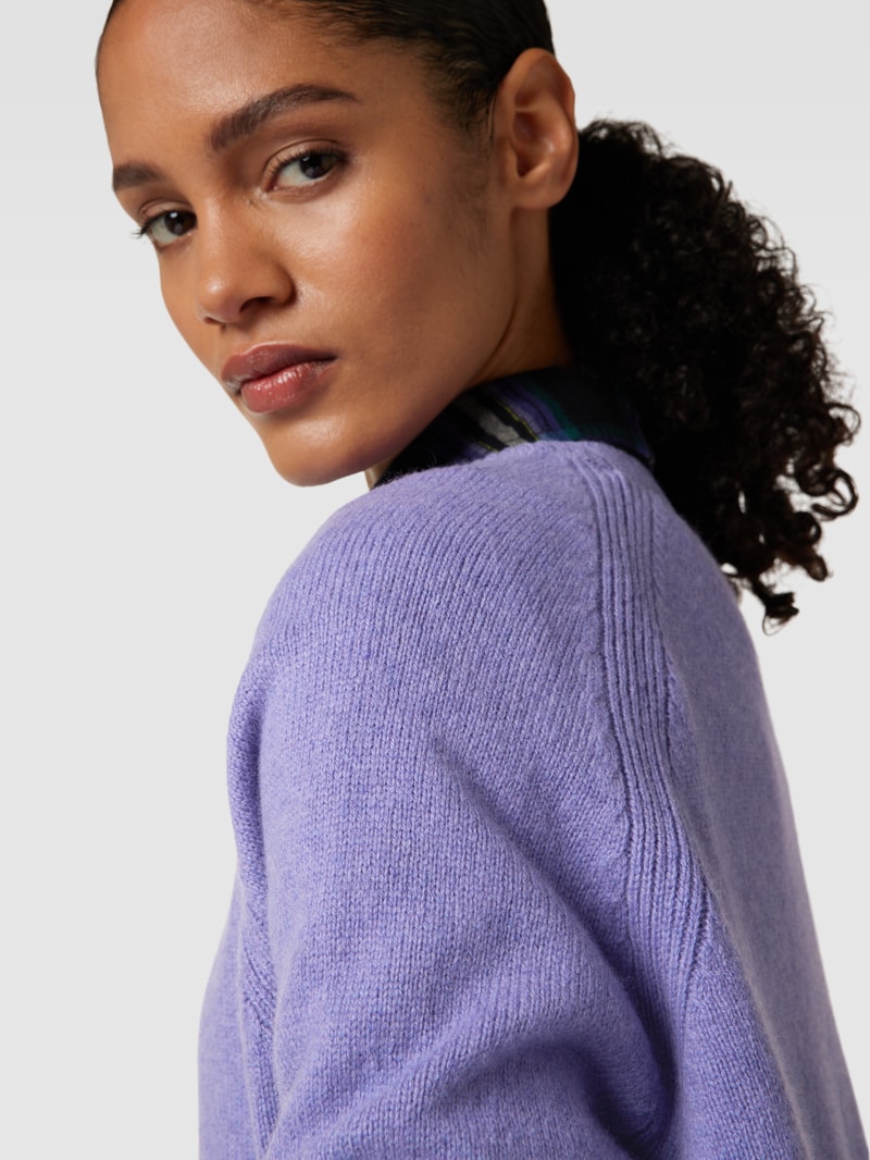 Oversized Strickpullover mit Rundhalsausschnitt Modell 'DILIRIAA' in flieder