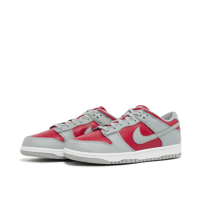 NIKE Wmns Dunk Low 