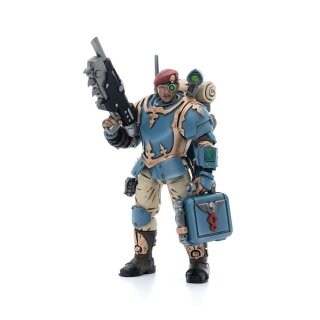 Warhammer 40k Actionfigur 1/18 Astra Militarum Tempestus Scions Command Squad 55th Kappic Eagles Medic 12 cm