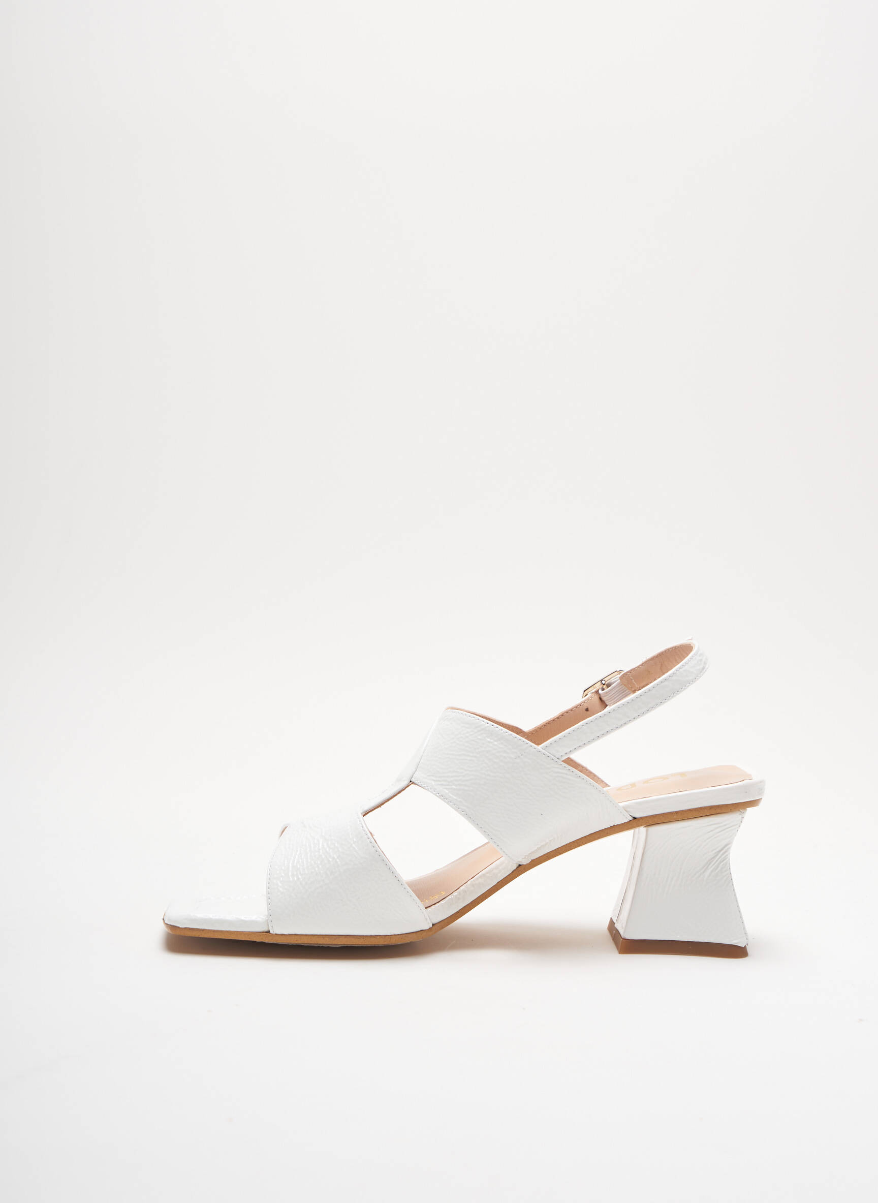 Lodi Love Sandales Nu Pieds Femme couleur blanc