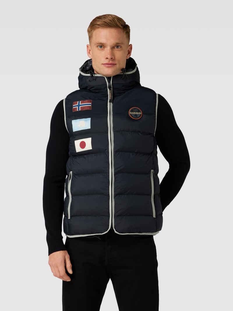 Steppweste mit Label-Details Modell 'SHAKLETON' in schwarz