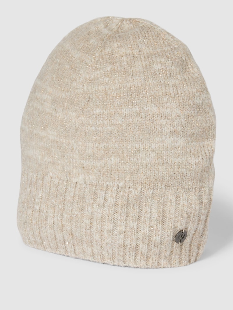 Beanie mit Label-Patch in beige