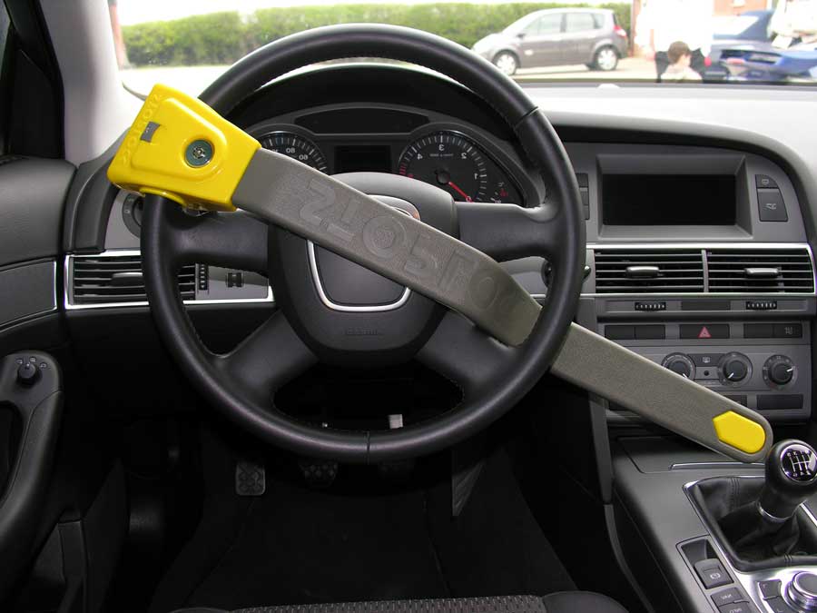 KAMEI Wegfahrsperre Stoplock II mit LED Leuchte - die Diebstahlsicherung für Ihr Auto - ATU