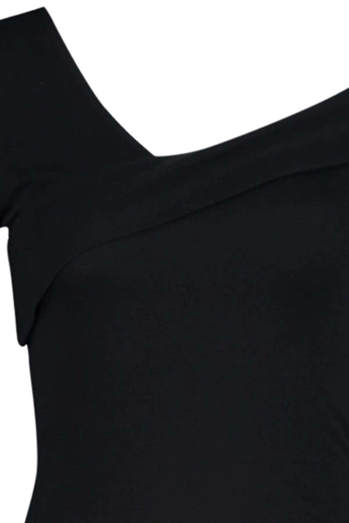Trendyol Collection  Schwarze, eng anliegende, kurze Strickbluse aus Baumwolle mit dehnbarem Volant TWOAW24BZ00161
