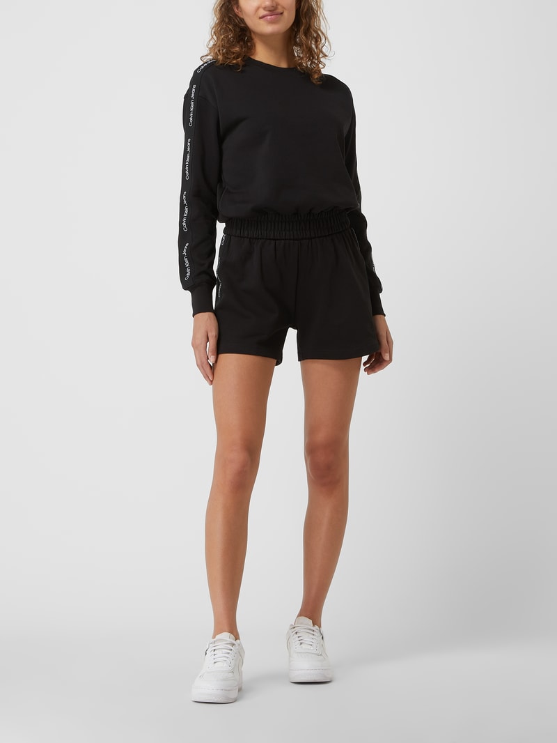 Shorts mit seitlichen Logo-Streifen  in black