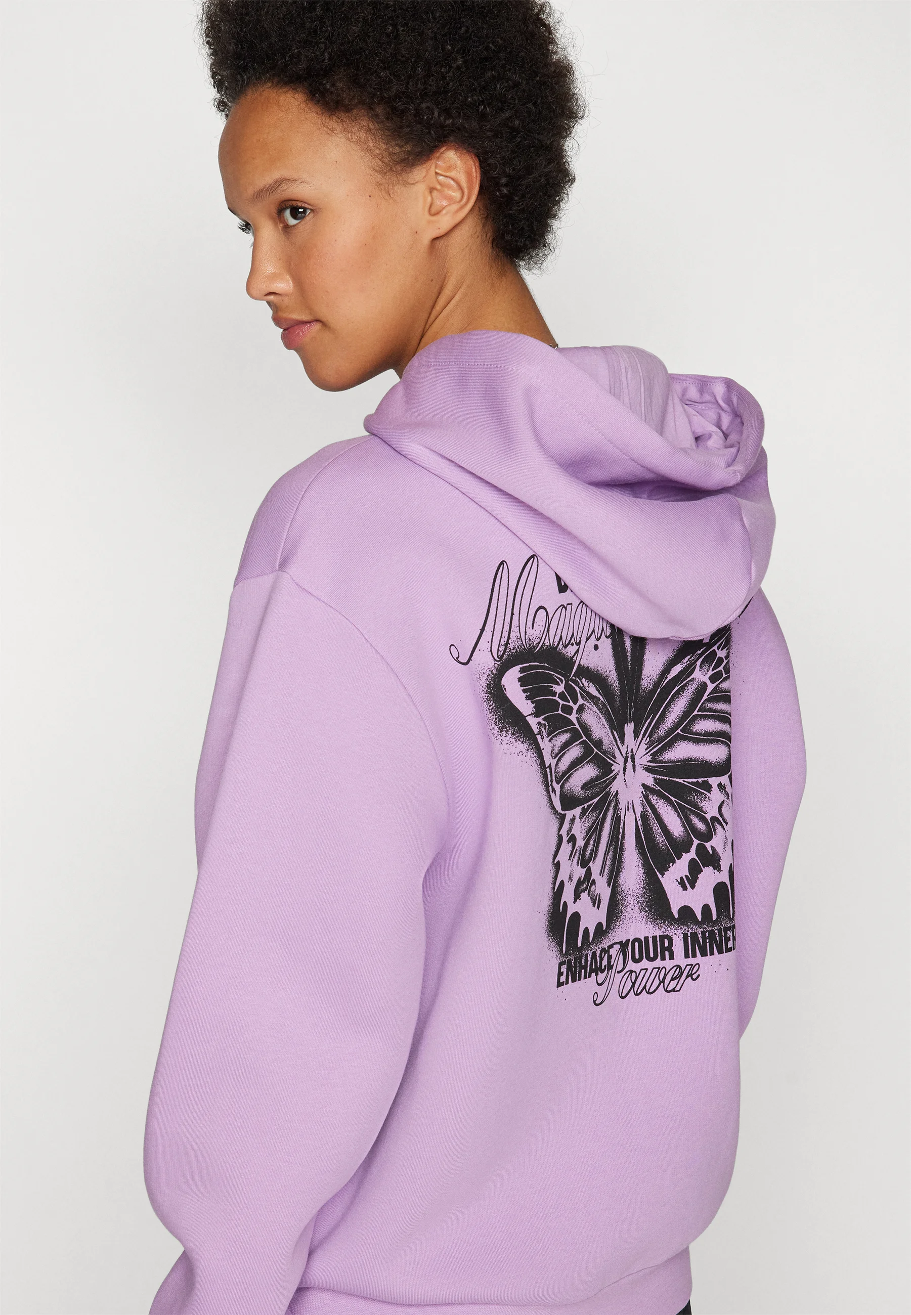 Sudadera con capucha CALLIE de gran tamaño con estampado de espray Even&Odd - Sudadera con capucha