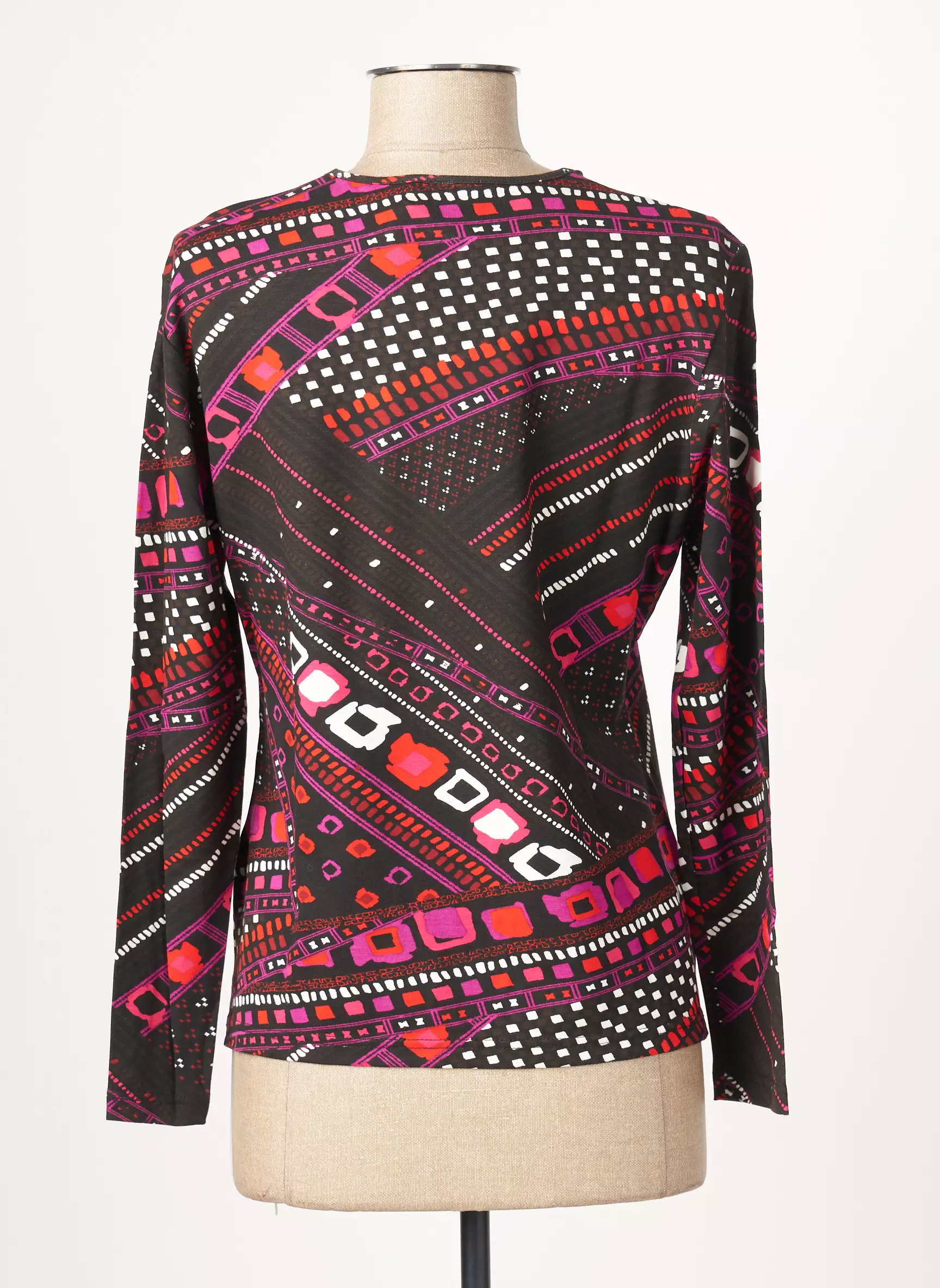 Guy Dubouis Tshirts Femme couleur noir