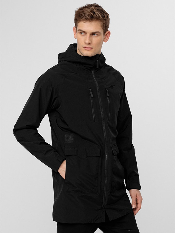 4F Funktionsjacke in Schwarz günstig kaufen