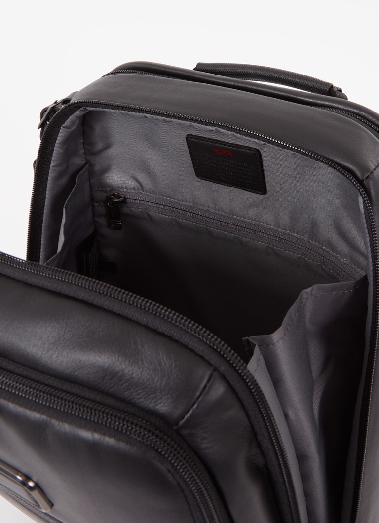 Batoh Tumi Alpha Slim s přihrádkou na 14palcový notebook