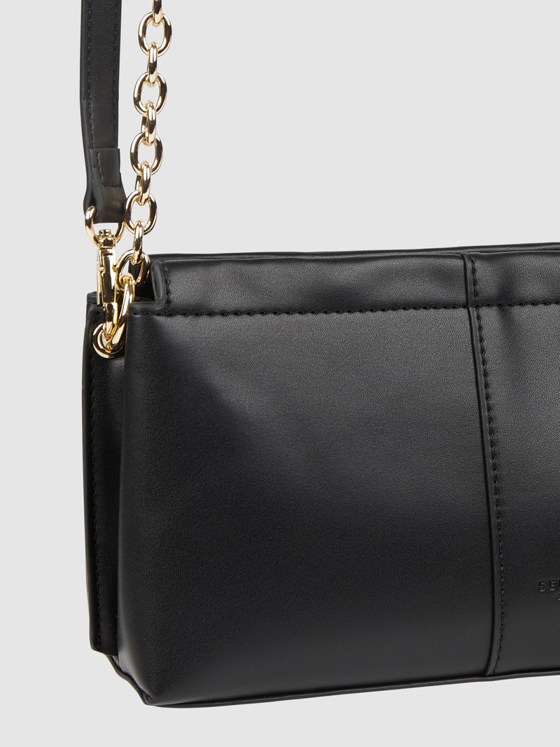 Pochette in Leder-Optik Modell 'Nees' in schwarz