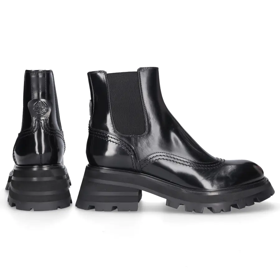 Alexander McQueen - Chelsea Boots WHZ84 Kalbsleder - schwarz