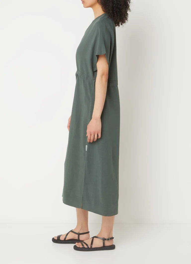 Abito tunica midi Maahaliana di ARMEDANGELS in misto lino con cintura da annodare