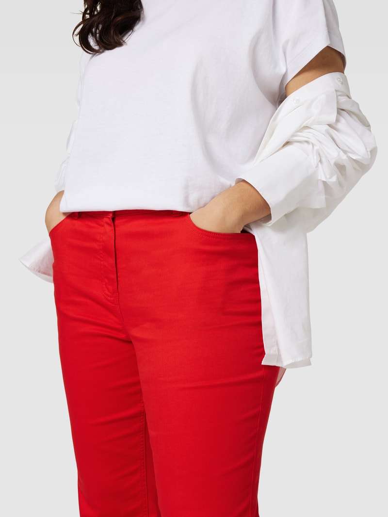 Jeans im 5-Pocket-Design Modell 'JAN' in rot