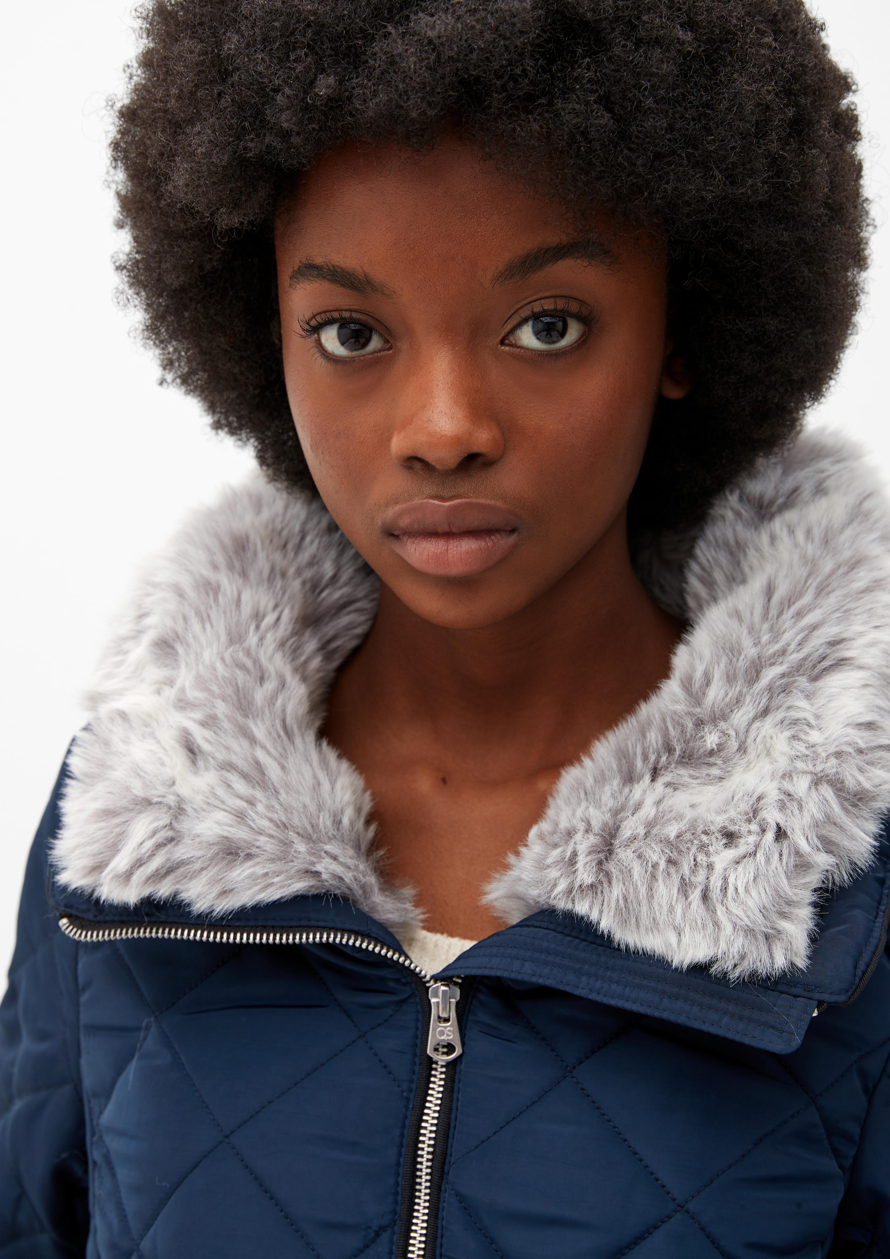 Steppjacke mit abnehmbarem Fellkragen  2115525-5952