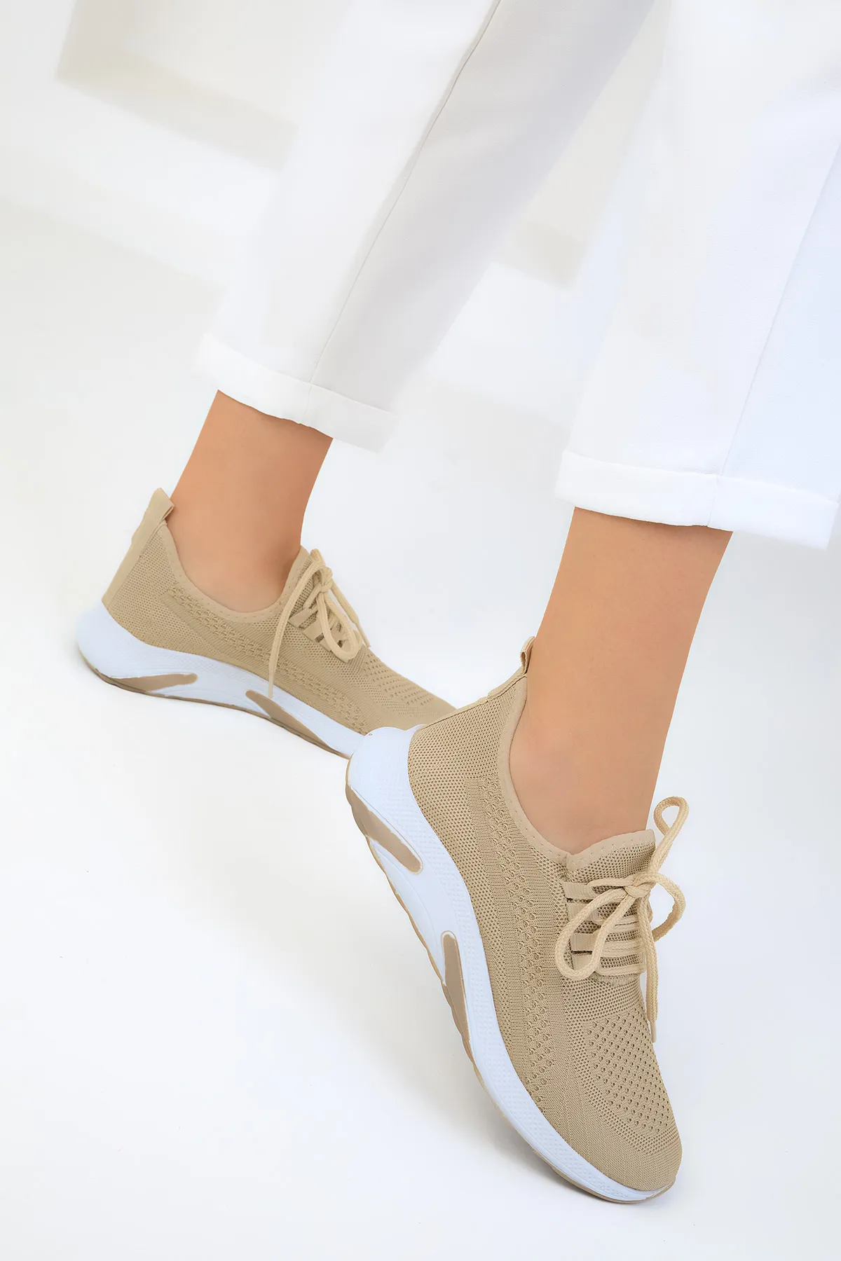 SOHO  Beige Damen Sneakers 18953