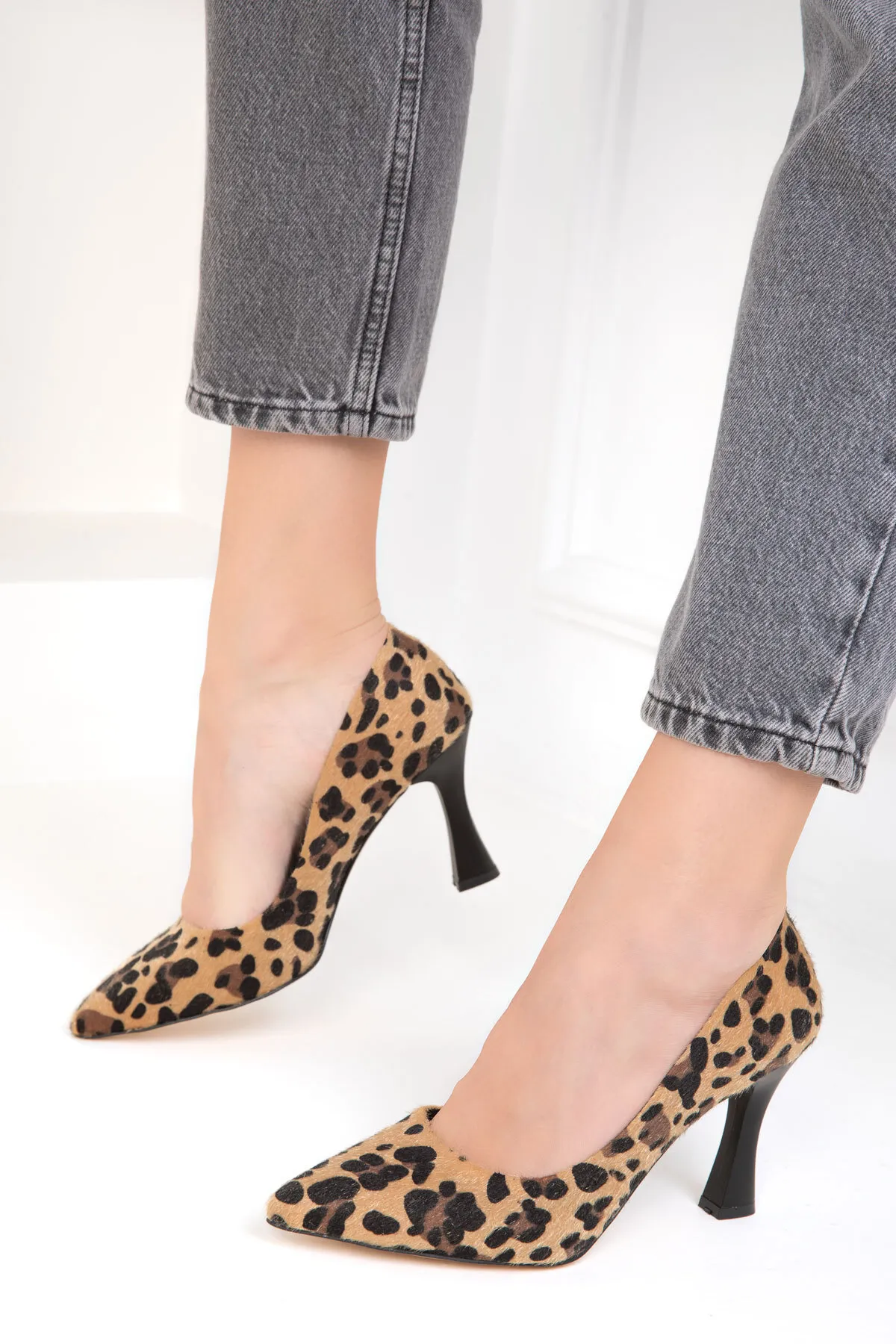 SOHO  Leopard Klassische Damenschuhe mit Absatz 16002