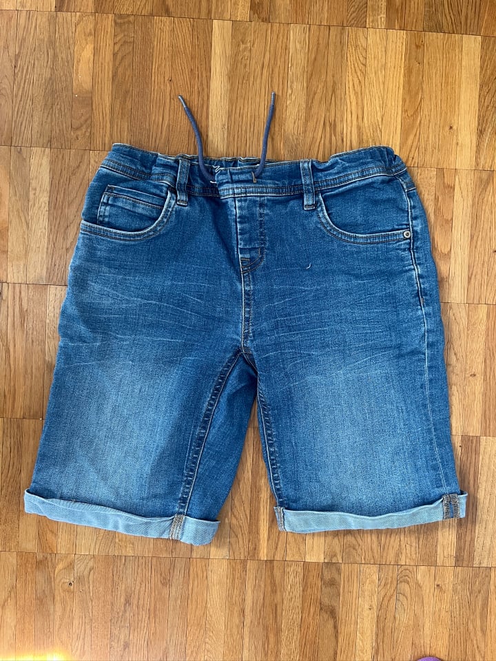 name it Jeansshorts 