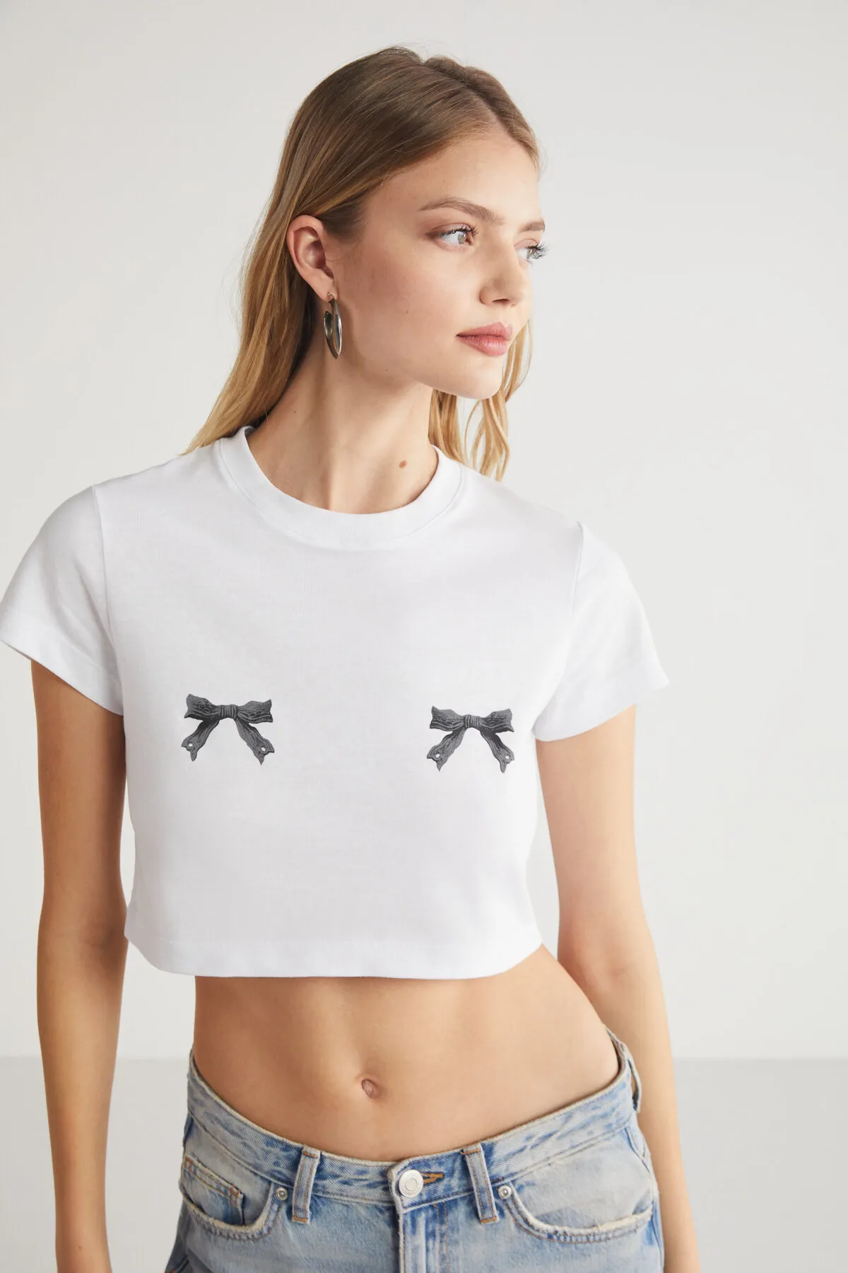 GRIMELANGE  CREAM – Kurzes, weißes T-Shirt mit Rundhalsausschnitt, 100 % Baumwolle, bedruckt