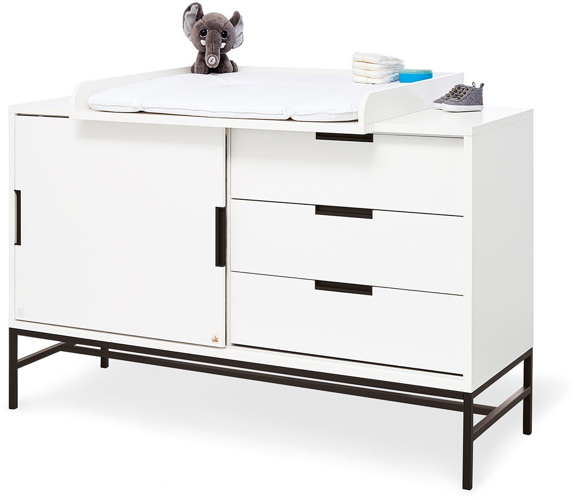 Pinolino® Babymöbel-Set Steel, (Spar-Set, 2-St., Kinderbett, Wickelkommode), extrabreit; mit Kinderbett und Wickelkommode; Made in Europe