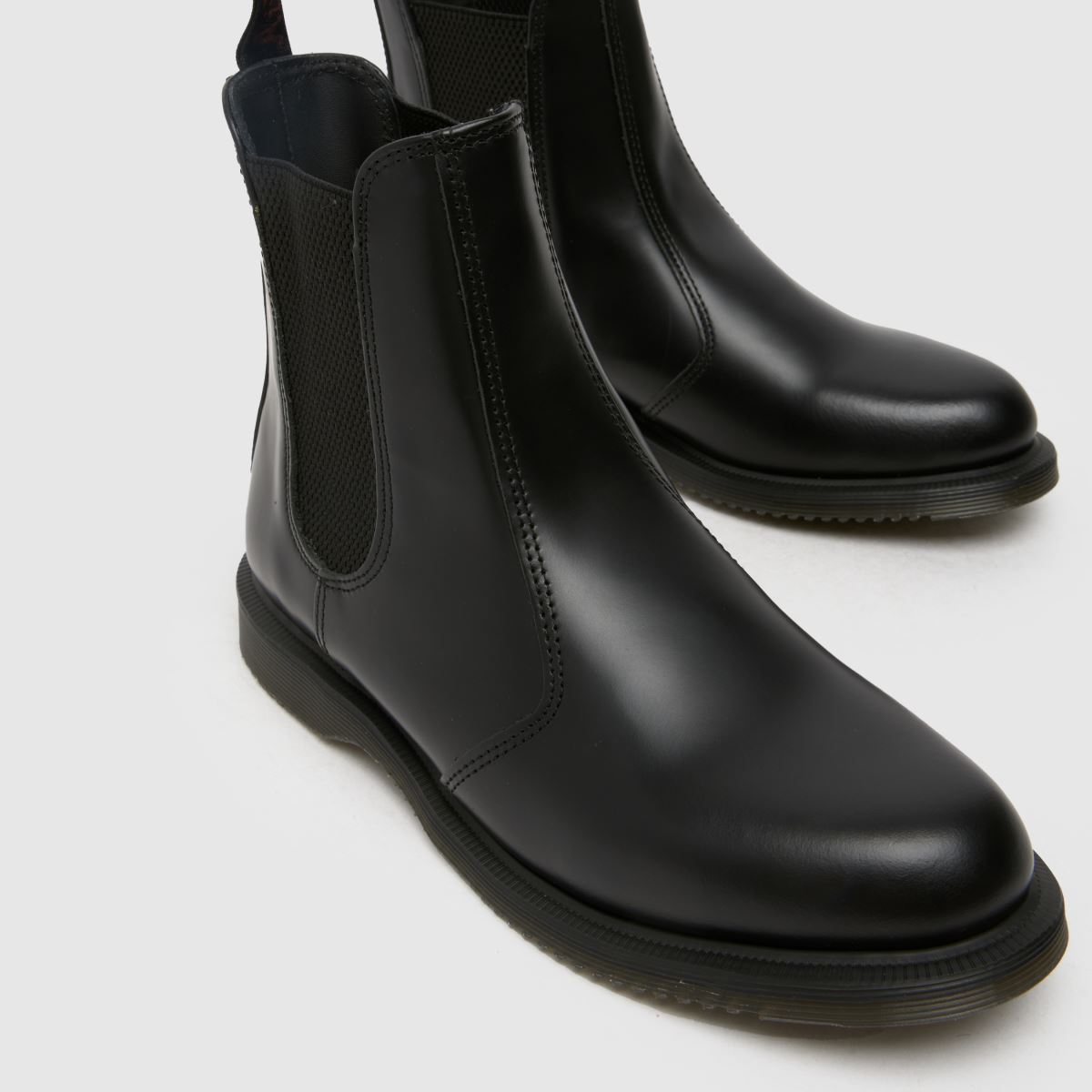 Dr Martens – Flora – Svarta chelsea-stövlar