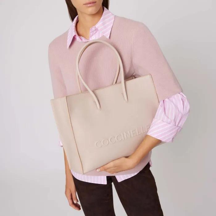 Coccinelle Myrtha Maxi Logo Moyen
