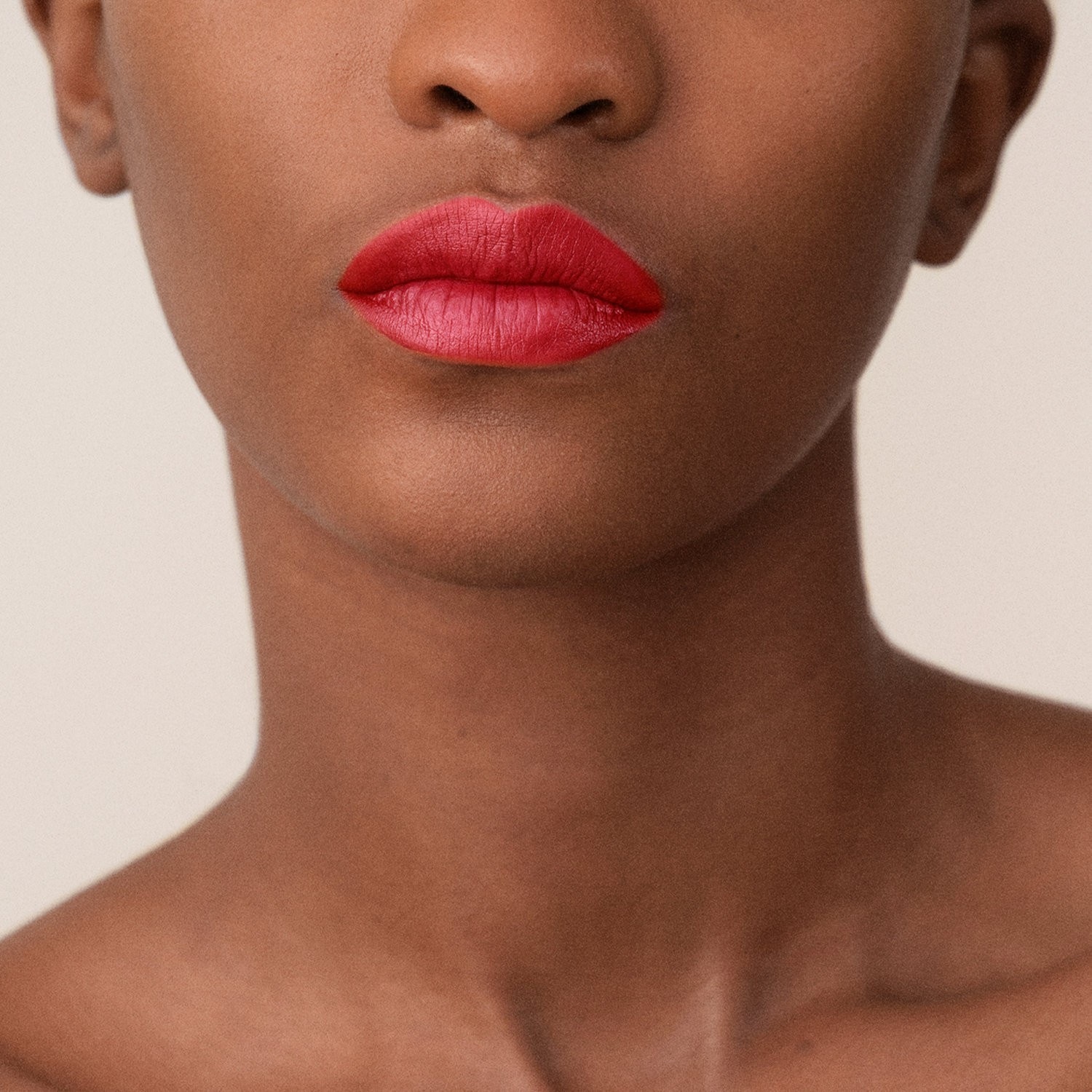 La Perla Beauty Nawilżająca szminka