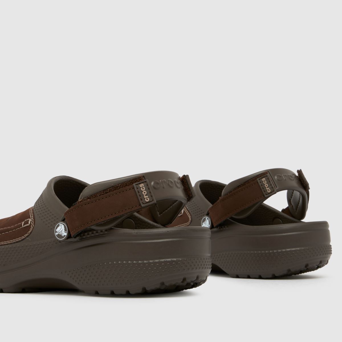 Crocs sandali Yukon Vista v rjavi barvi