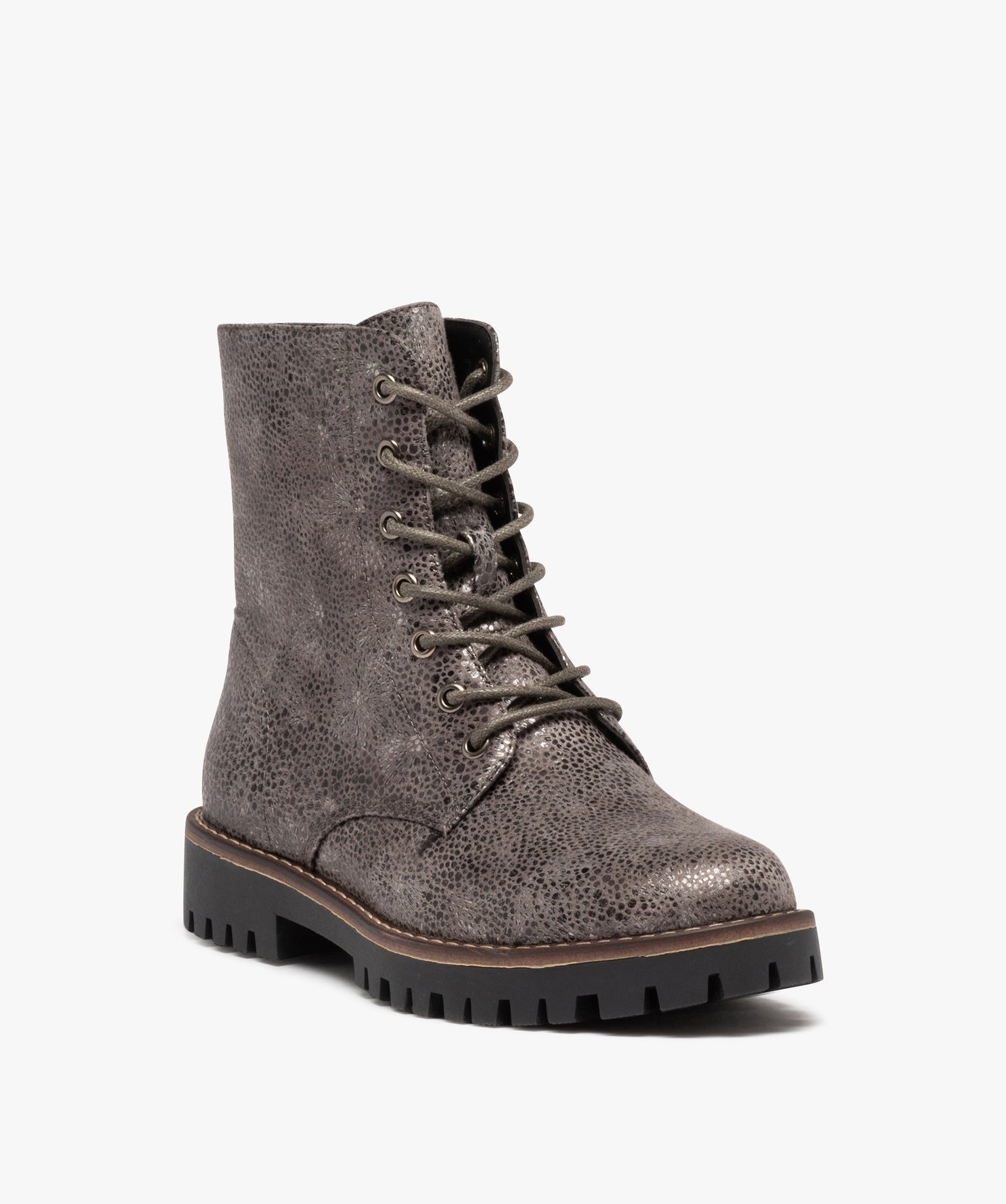 Boots lacées à semelle crantée et reflets brillants femme gris | GEMO