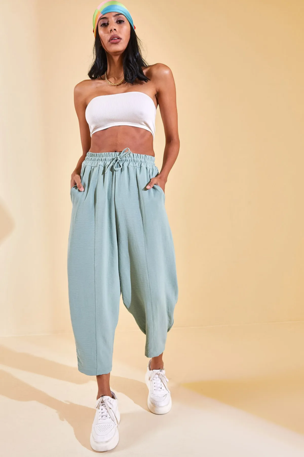 XHAN  Mintgrüne Slouchly-Hose mit elastischem Bund für Damen 2YZK5-12595-58