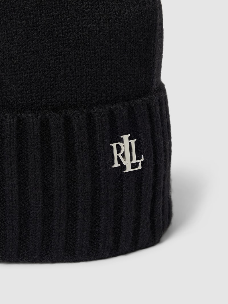 Beanie mit Label-Detail in schwarz