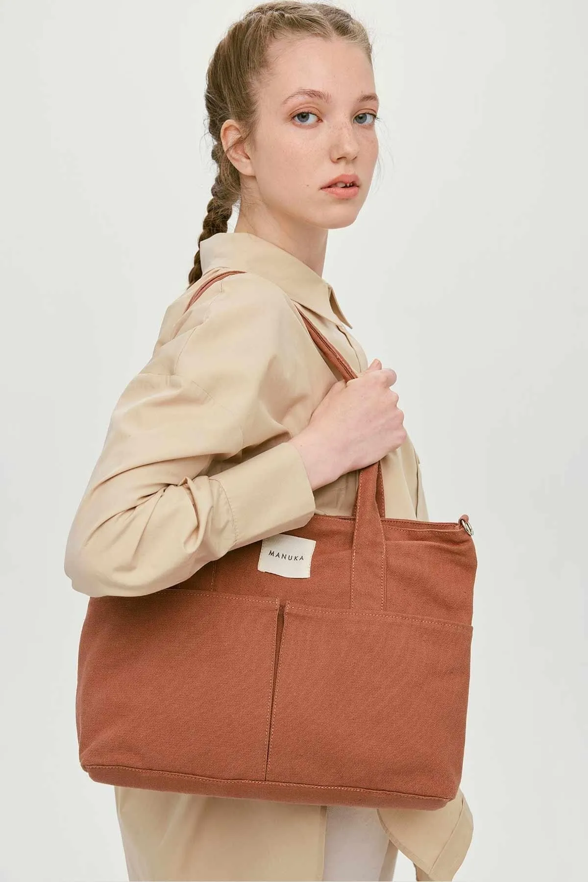 Manuka  Doppeltaschen-Leinentasche Braun