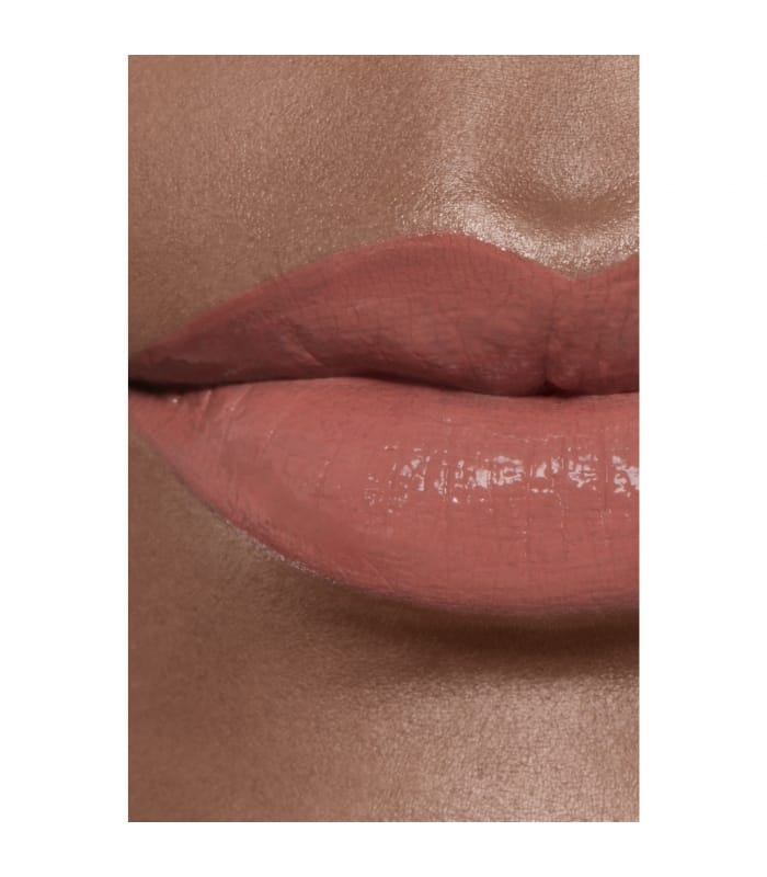Chanel-ROUGE COCO BLOOM-Le rouge à levrès hydratant et repulpant longue tenue, couleur et brillance intenses