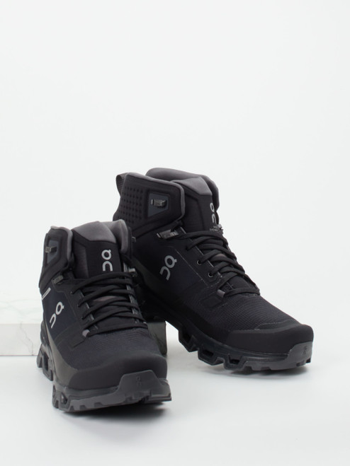 Boots-47010040018 ON
