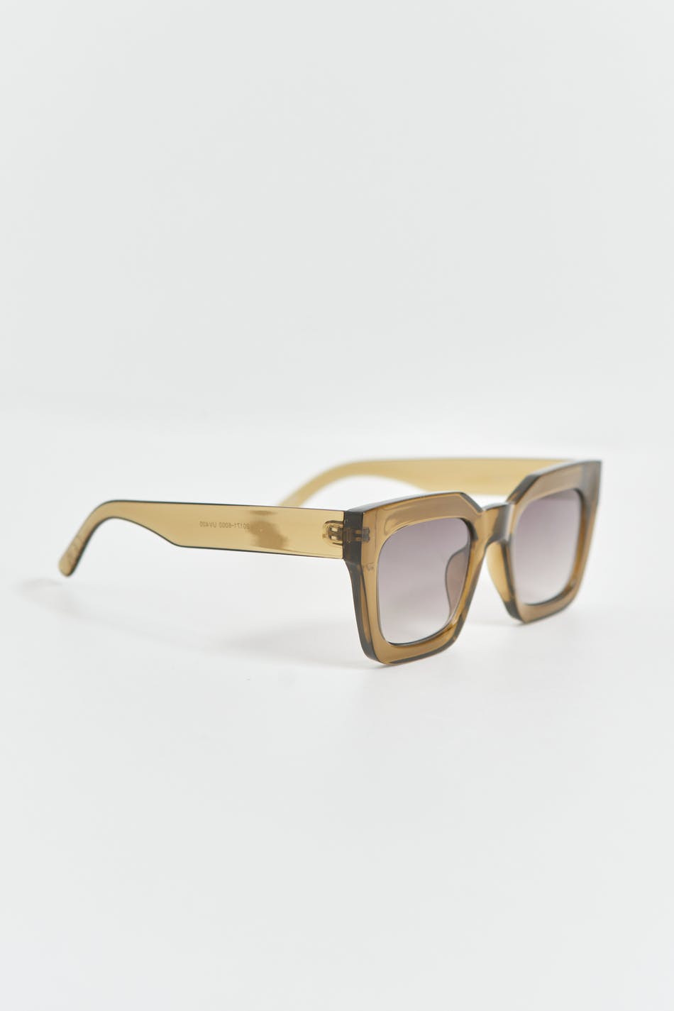 Chunky sunglasses