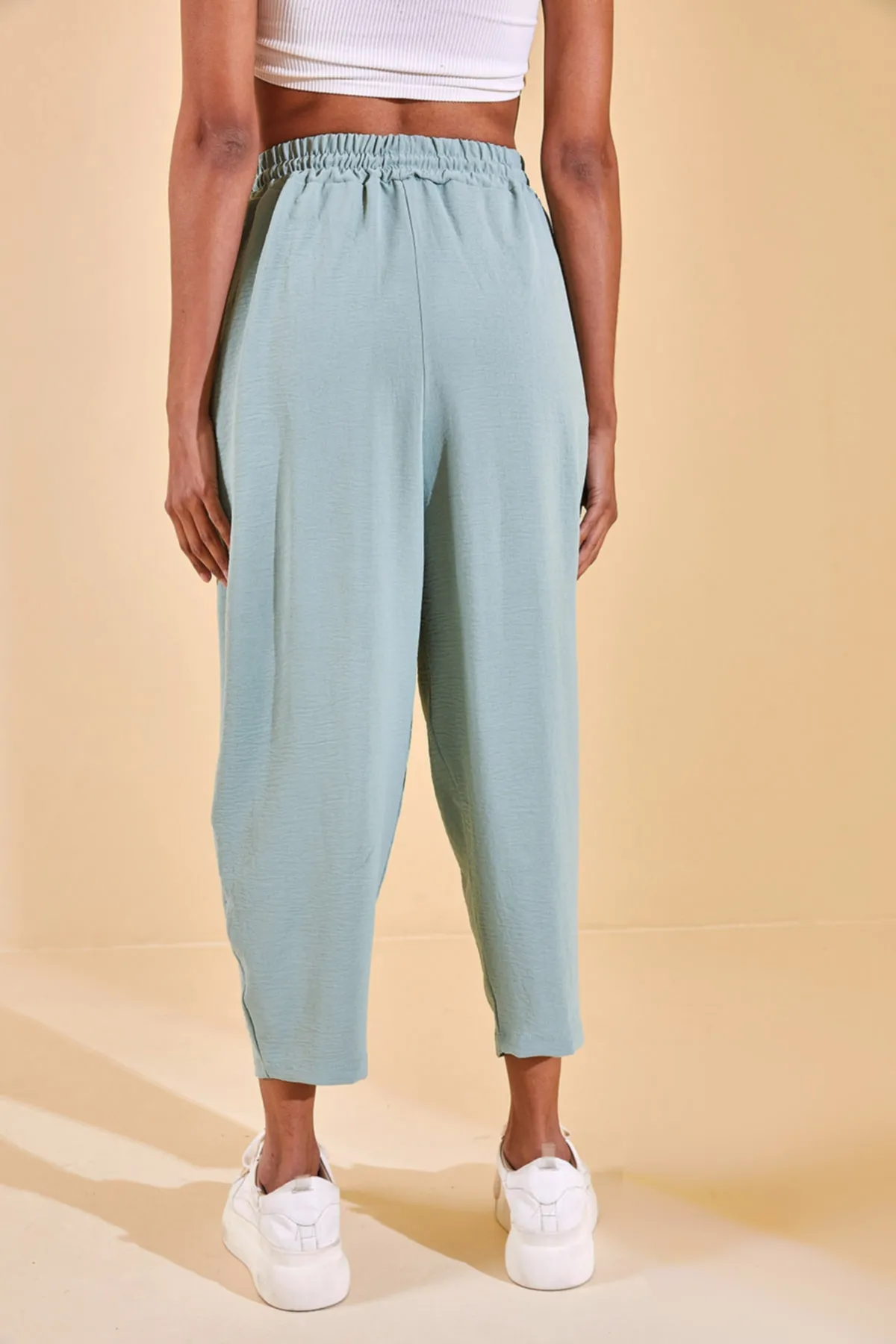 XHAN  Mintgrüne Slouchly-Hose mit elastischem Bund für Damen 2YZK5-12595-58