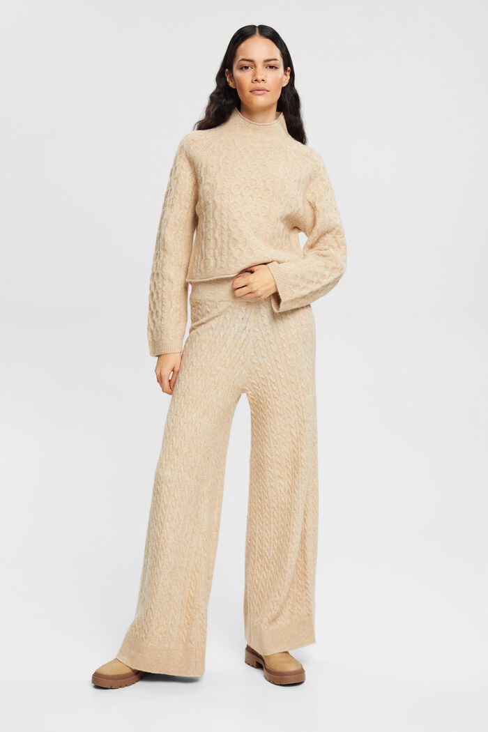 Cropped-Pullover mit Zopfstrickmuster, Alpaka-Anteil