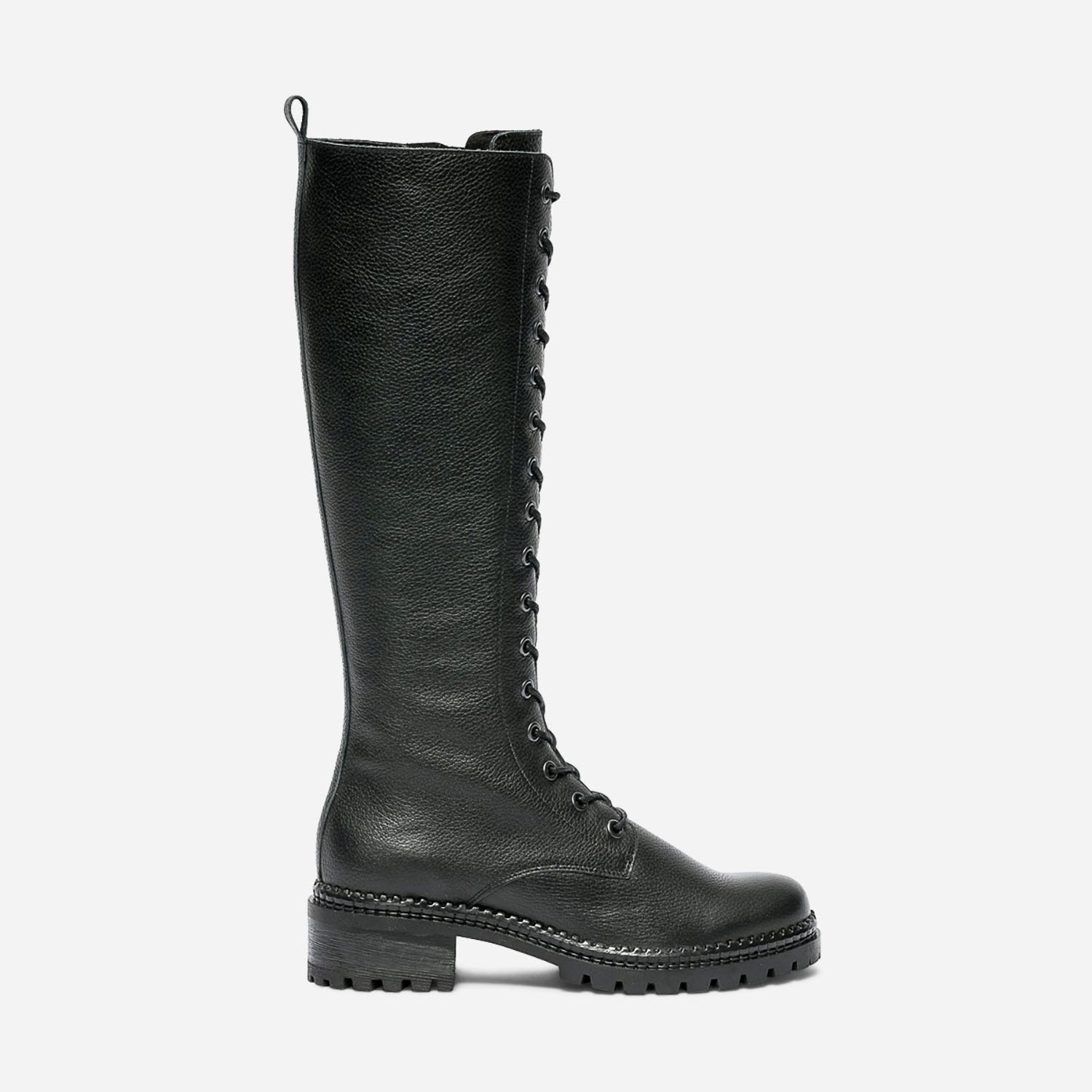Botte noire en cuir