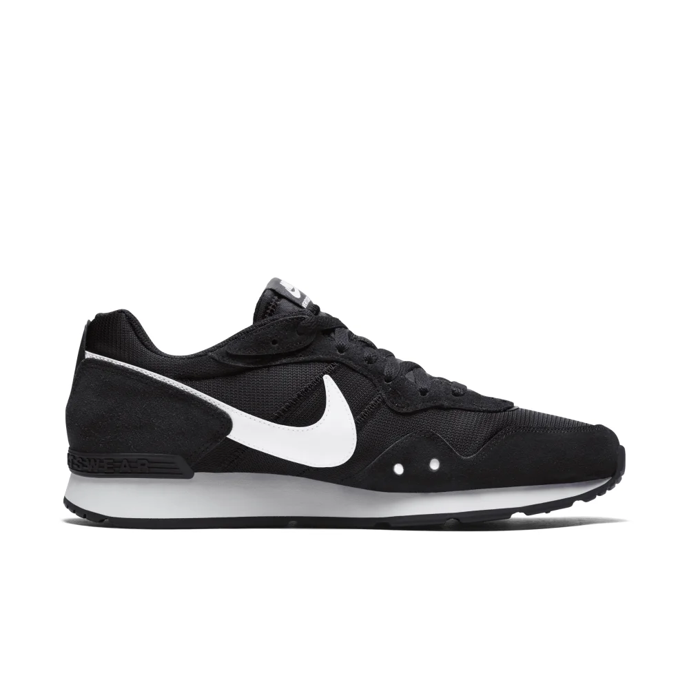 Nike Venture Runner CK2944-002 / schwarz