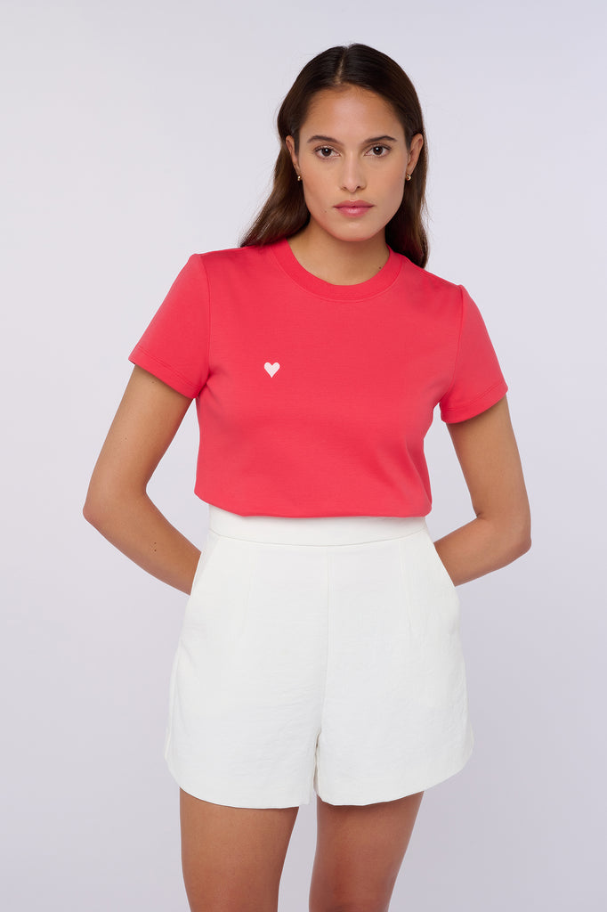 T-shirt coeur brodé