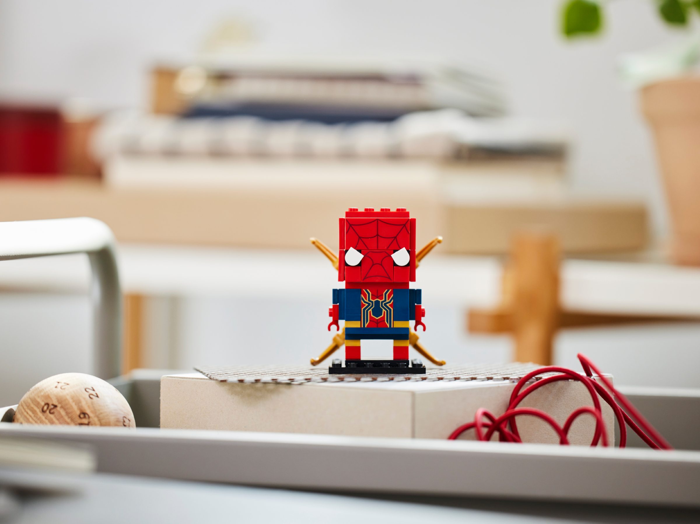 Iron Spider-Man 40670