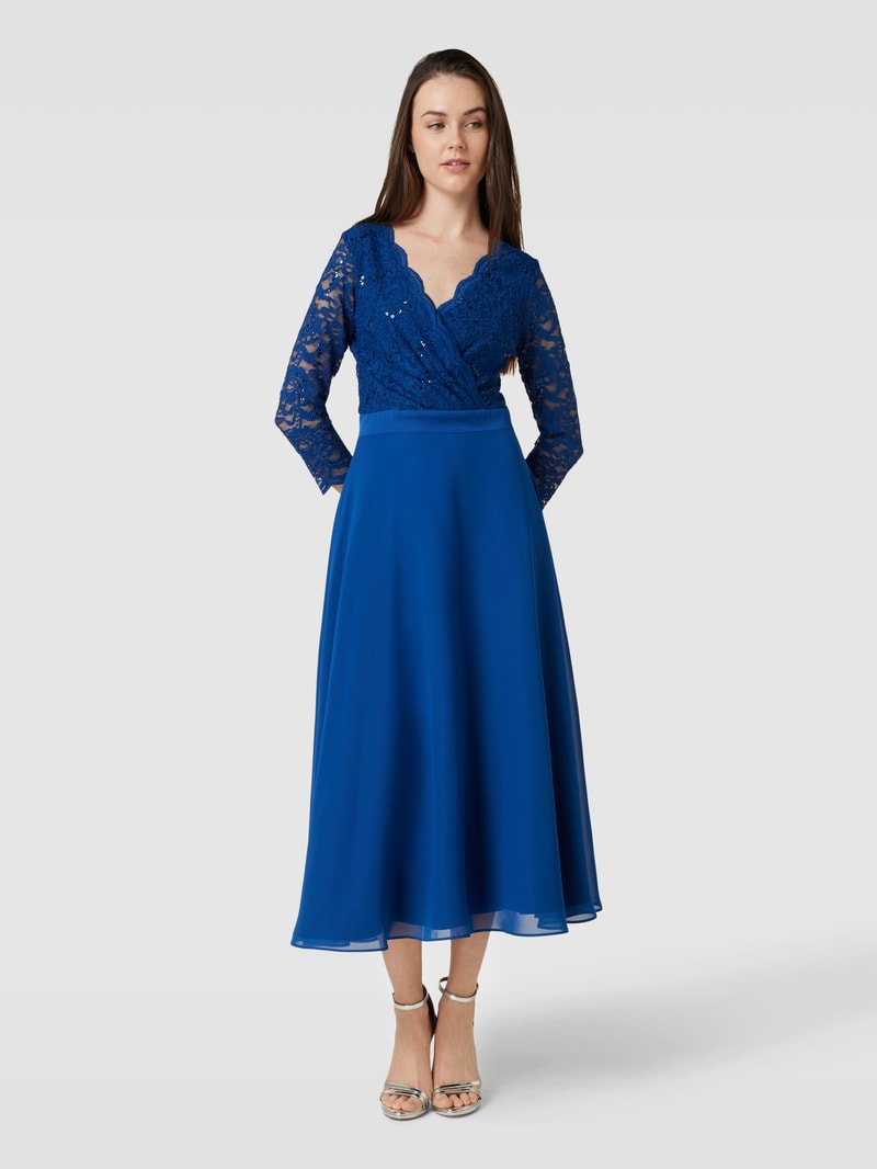 Cocktailkleid mit V-Ausschnitt in royalblau