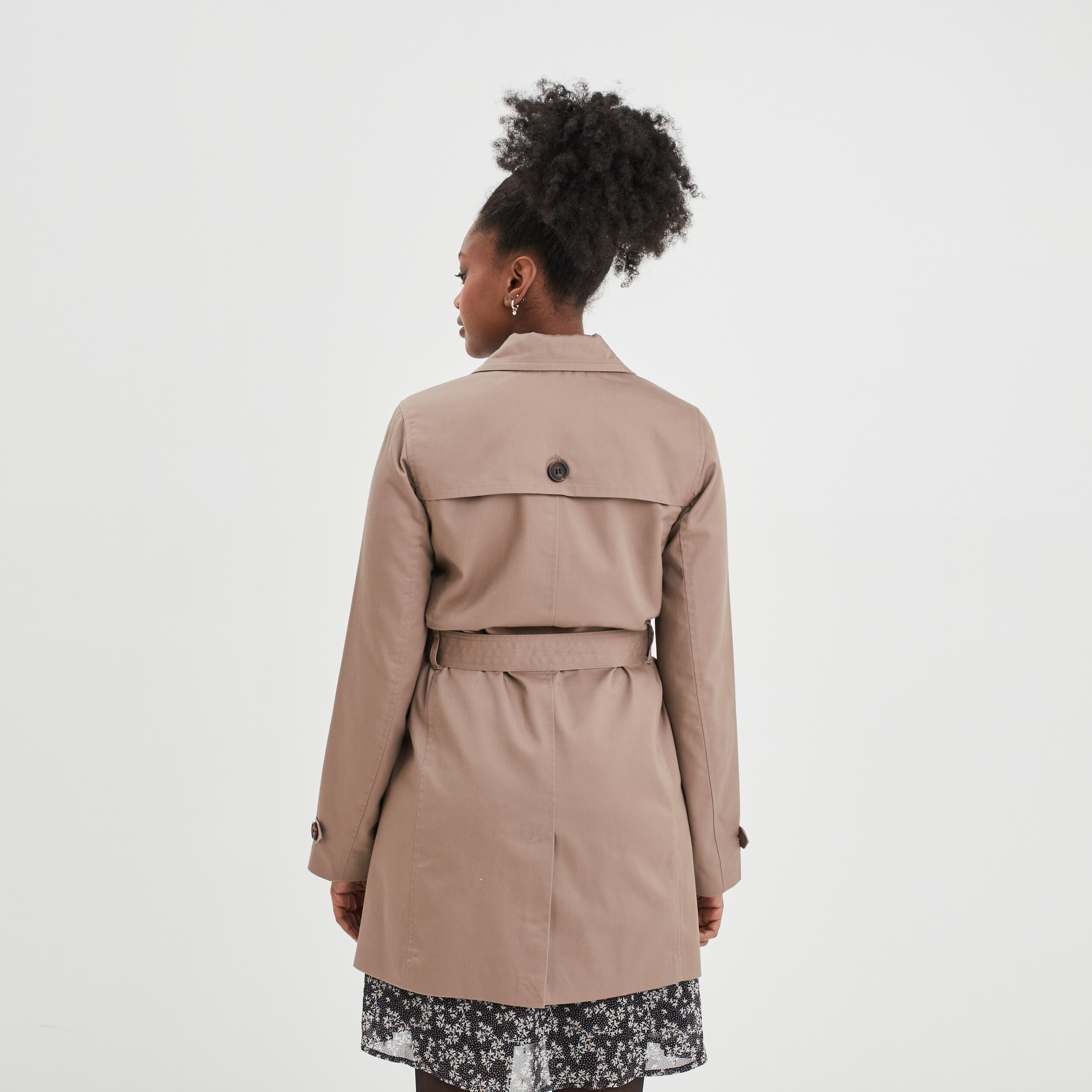 Trench mi-long ceinturé ajusté marron femme | La Halle