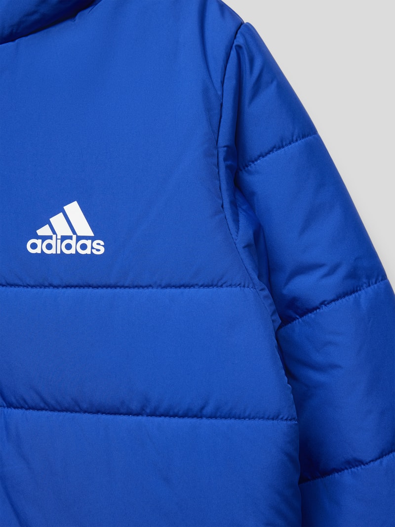 Steppjacke mit Label-Print in royalblau