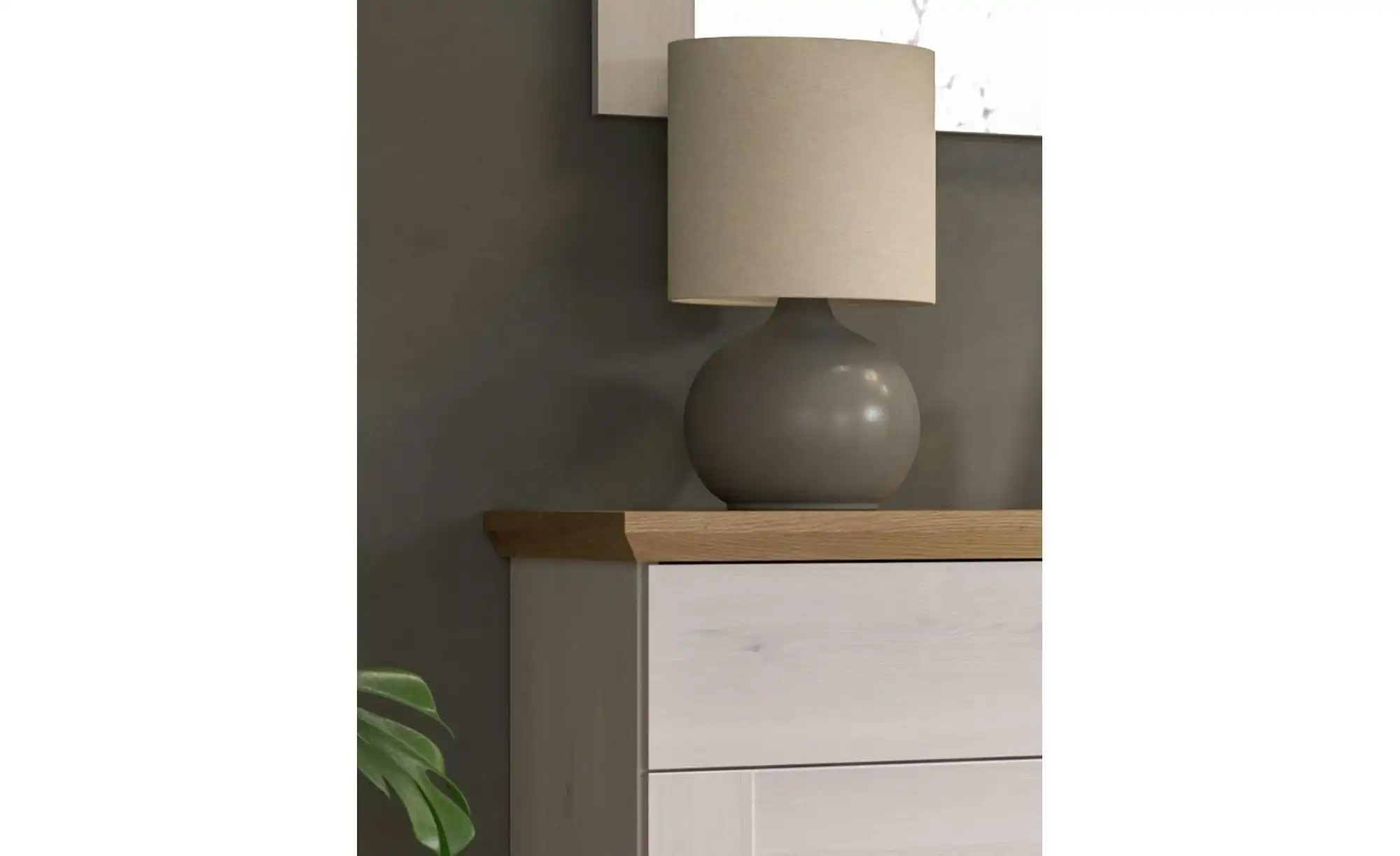 Garderobenschrank