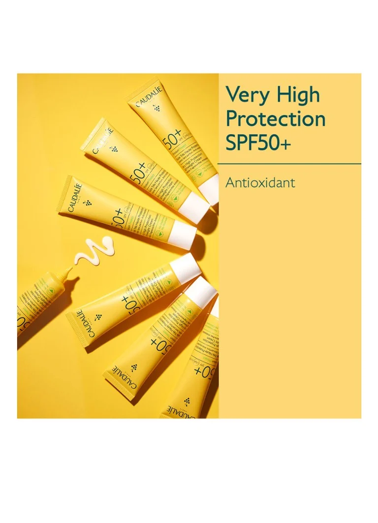 Protecție solară Caudalie Invisible High Protection SPF50 pe bară - cu o durată lungă de acțiune pentru față