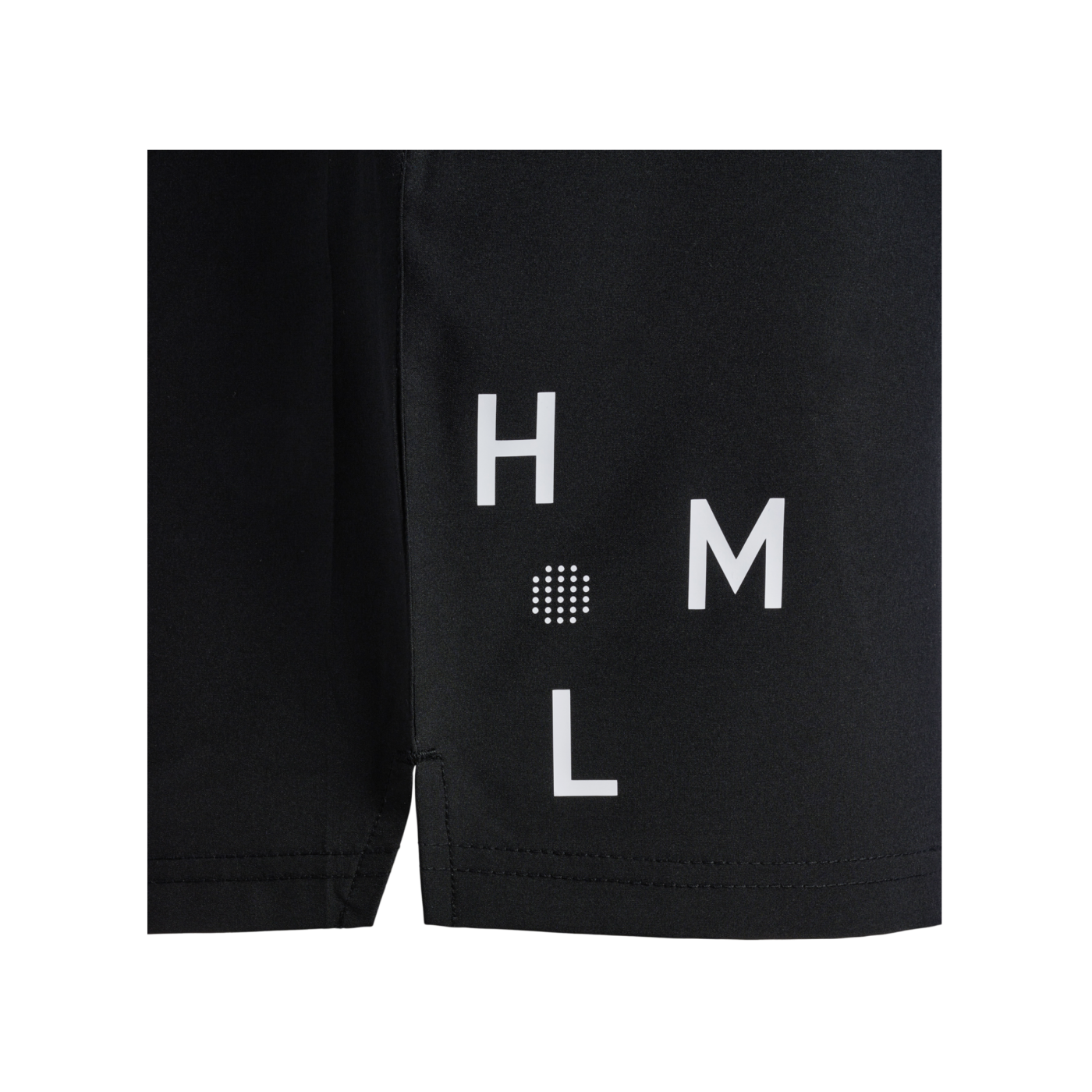 Hummel hmlACTIVE Court Woven Short Schwarz F2001