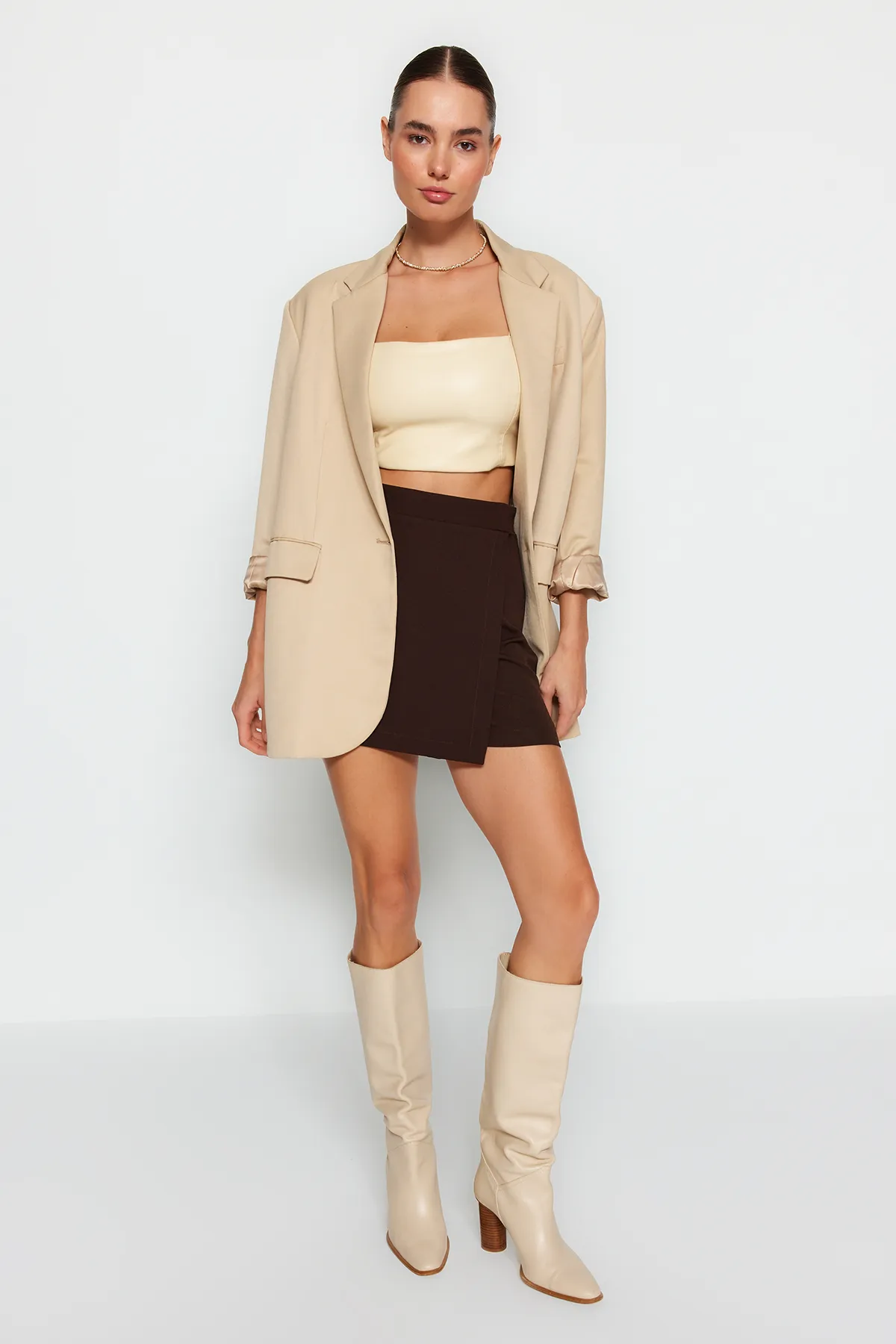 Trendyol Collection  Bitterbrauner zweireihiger gewebter Shortsrock TWOAW20SR0072
