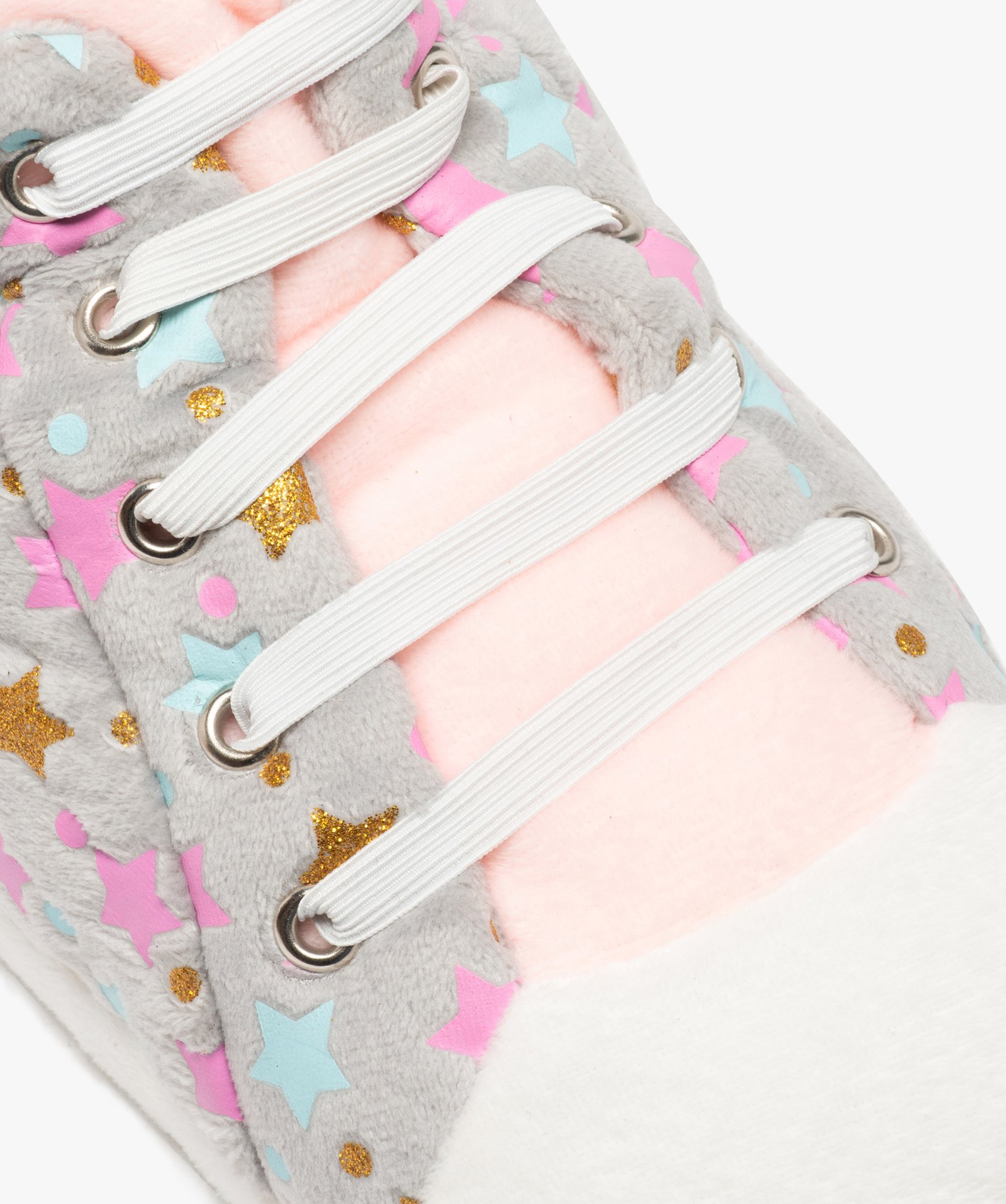 Chaussons fille 3D en forme de baskets montantes gris | GEMO